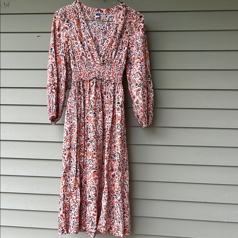 BNWOT Old Navy Pink and White Bishop Sleeve Sundress
